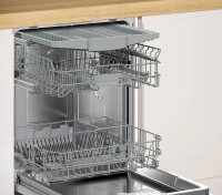 Bosch Herdset Pyrolyse-Selbstreinigung, Backofen Schwarz + Induktion Kochfeld + Gratis Bosch Spülmaschine 60cm